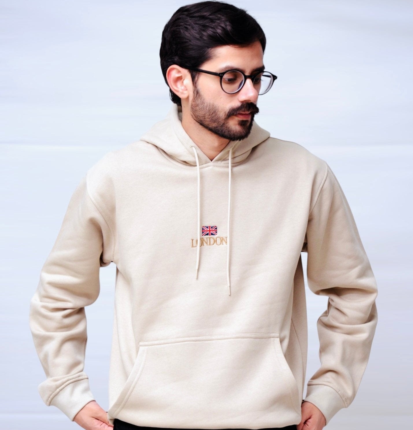 London Hoodie (Beige)